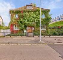 Haus zum Kaufen in Edingen-Neckarhausen 849.000,00 € 256 m²