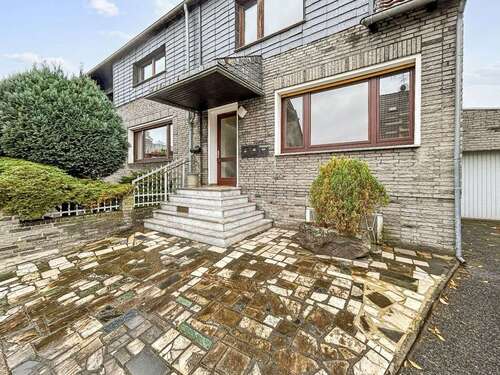 Foto - Haus zum Kaufen in Duisburg 399.000,00 € 218.91 m²