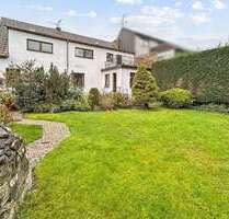 Haus zum Kaufen in Duisburg 349.000,00 € 218.91 m²