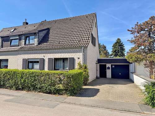 Foto - Haus zum Kaufen in Meerbusch 585.000,00 € 133 m²