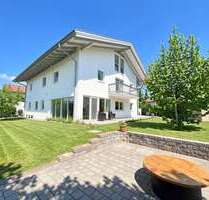 Haus zum Kaufen in Grabenstätt 950.000,00 € 300 m²
