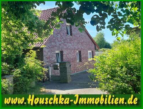 Foto - Haus zum Kaufen in Alt Tucheband 190.000,00 € 167 m²