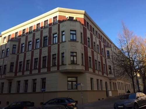 Foto - Wohnung zum Mieten in Halle 700,00 € 77.94 m²
