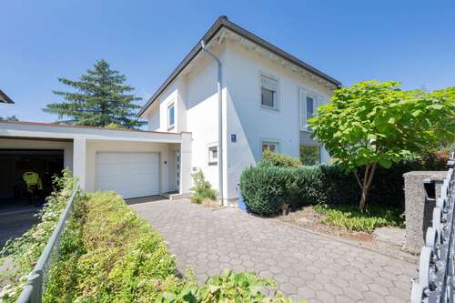 Foto - Haus zum Kaufen in München 1.450.000,00 € 199 m²