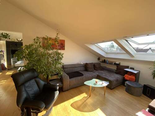 Foto - Haus zum Kaufen in Remseck 495.000,00 € 200 m²