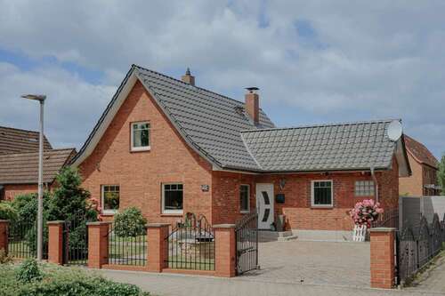 Foto - Haus zum Kaufen in Mölln 449.000,00 € 143 m²