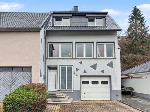 Foto - Haus zum Kaufen in Landscheid 197.000,00 € 148.04 m²
