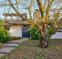 Haus zum Kaufen in Nieder-Olm 985.000,00 € 195 m²