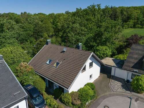Foto - Haus zum Kaufen in Heiligenhaus 549.000,00 € 185 m²