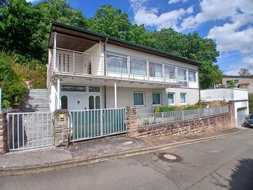 Foto - Haus zum Kaufen in Kaiserslautern 248.000,00 € 186.82 m²