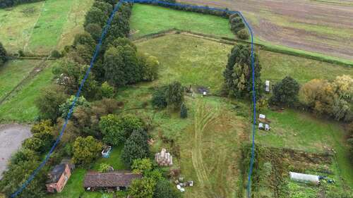 Foto - Haus zum Kaufen in Strohkirchen 510.000,00 € 455 m²