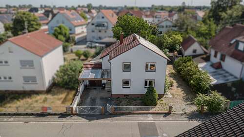 Foto - Haus zum Kaufen in Böhl-Iggelheim 410.000,00 € 135 m²