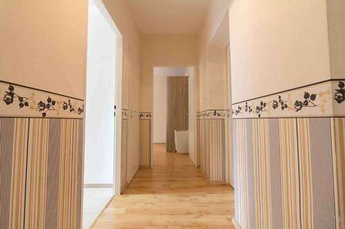 Foto - WG-Zimmer in Frankfurt am Main 700,00 € 17 m²
