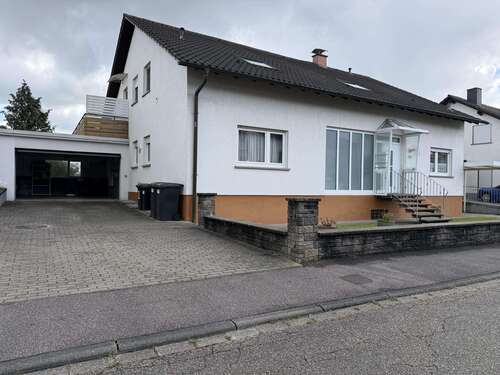 Foto - Haus zum Kaufen in Bretten 890.000,00 € 360 m²