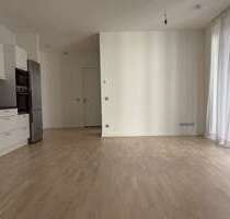 Wohnung zum Mieten in Berlin 2.160,60 € 76.12 m²