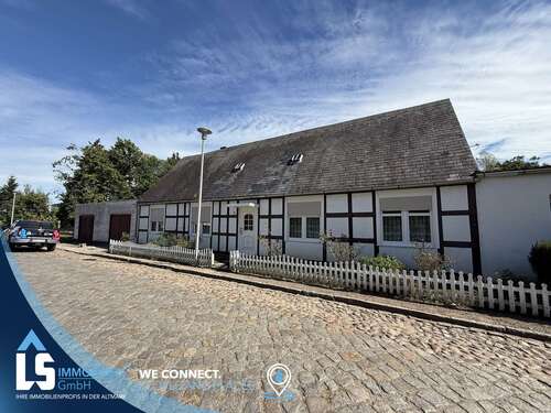 Foto - Haus zum Kaufen in Bismark (Altmark) OT Biesenthal 69.000,00 € 135 m²