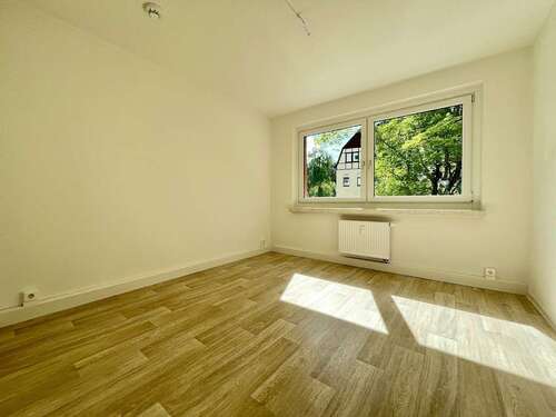 Foto - Wohnung zum Mieten in Chemnitz 400,00 € 69.73 m²