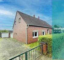 Haus zum Kaufen in Bockhorn 125.000,00 € 118 m²