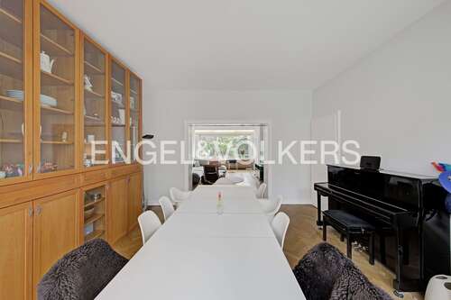 Foto - Haus zum Mieten in Krefeld 3.200,00 € 256 m²