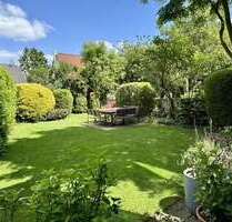 Haus zum Kaufen in Düsseldorf-Kaiserswerth 1.200.000,00 € 180 m²