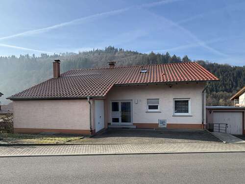 Foto - Haus zum Kaufen in Zwingenberg 353.000,00 € 231.74 m²