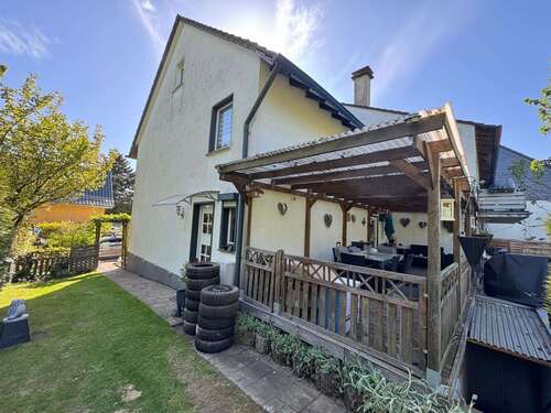 Foto - Haus zum Kaufen in Leichlingen 350.000,00 € 114.52 m²