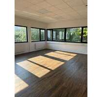 Büro in Stadtallendorf 890,00 € 93 m²