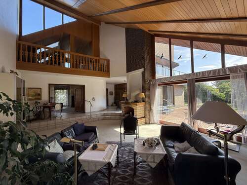 Foto - Haus zum Kaufen in Burgdorf 575.000,00 € 251 m²