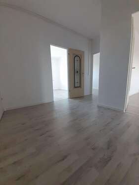 Foto - Wohnung zum Mieten in Dresden 418,00 € 64.27 m²