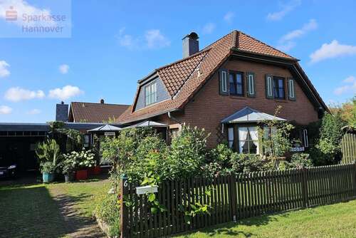 Foto - Haus zum Kaufen in Neustadt 449.000,00 € 183.06 m²