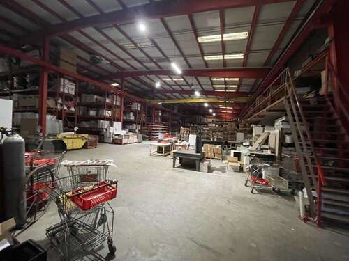 Foto - Halle in Mannheim Neuostheim 8.000,00 € 2425 m²