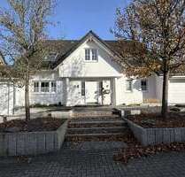 Haus zum Mieten in Ratingen-Hösel 4.450,00 € 200 m²