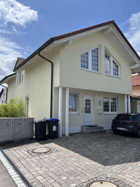 Foto - Haus zum Mieten in Eichenried 2.980,00 € 238 m²