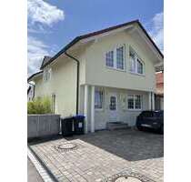 Haus zum Mieten in Eichenried 2.980,00 € 238 m²