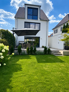 Foto - Haus zum Kaufen in Köngen 998.000,00 € 175.87 m²