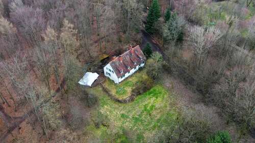 Foto - Haus zum Kaufen in Wiesbaden 450.000,00 € 246.84 m²