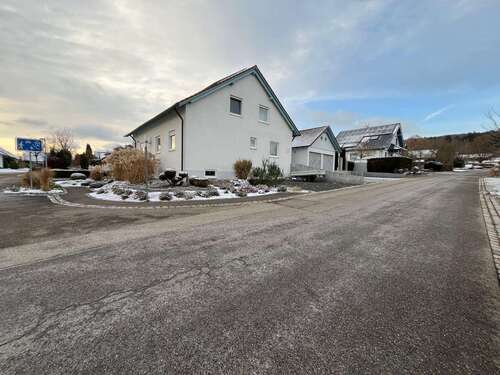 Foto - Wohnung zum Mieten in Bartholomä 855,00 € 95 m²