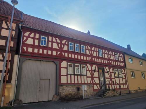 Foto - Haus zum Kaufen in Drei Gleichen 365.000,00 € 156 m²