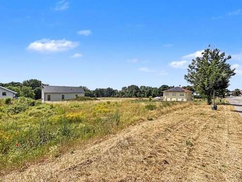 Foto - Grundstück zu verkaufen in Borna 163.000,00 € 760 m²
