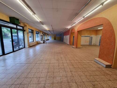 Foto - Büro in Dreieich 3.000,00 € 463 m²