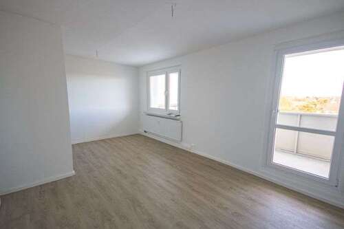 Foto - Wohnung zum Mieten in Halle (Saale) 416,00 € 59.42 m²