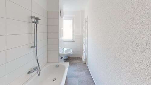 Foto - Wohnung zum Mieten in Chemnitz 435,18 € 70.19 m²