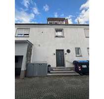 Haus zum Kaufen in Griesheim 1.580.000,00 € 485 m²