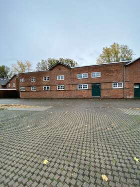 Foto - Wohnung zum Kaufen in Delmenhorst 120.000,00 € 160 m²