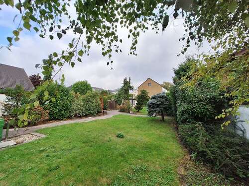 Foto - Grundstück zu verkaufen in Hofheim am Taunus Diedenbergen 385.000,00 € 430 m²