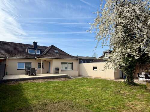 Foto - Haus zum Kaufen in Kerken 499.000,00 € 180 m²