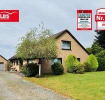 Haus zum Kaufen in Weener 299.500,00 € 208 m²