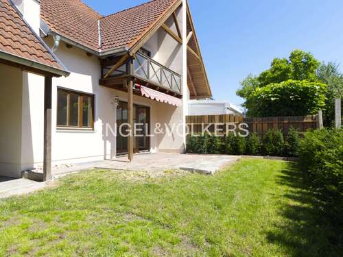 Foto - Haus zum Kaufen in Neutraubling 500.000,00 € 140 m²