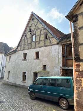 Foto - Haus zum Kaufen in Ottweiler 64.000,00 € 100 m²