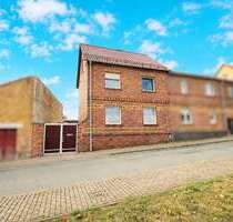 Haus zum Kaufen in Bitterfeld-Wolfen 150.000,00 € 90 m²